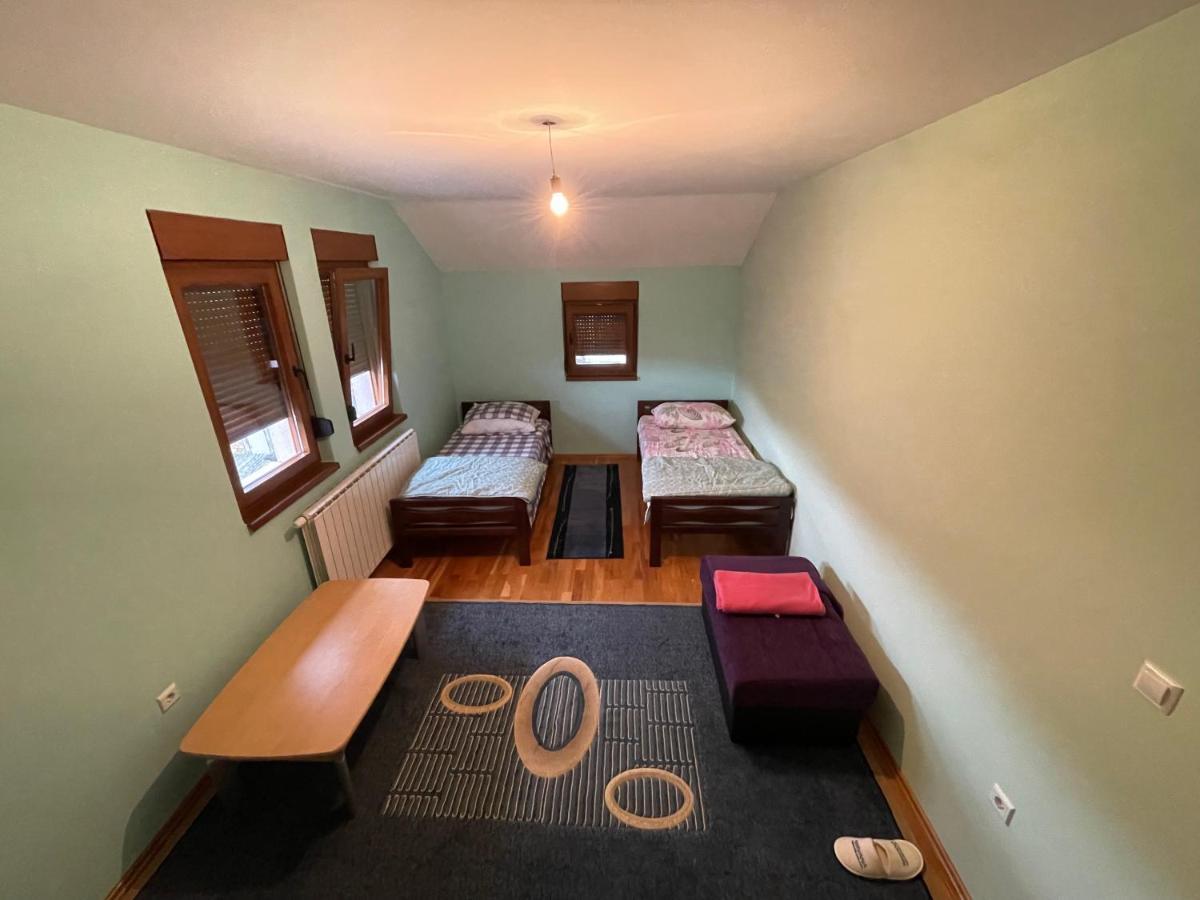 BihaćApartman Nurアパートメント エクステリア 写真